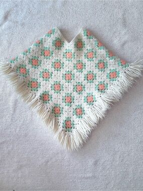Vintage 70’s Crochet Poncho Girls Size Small Pastel Granny Square Fringe